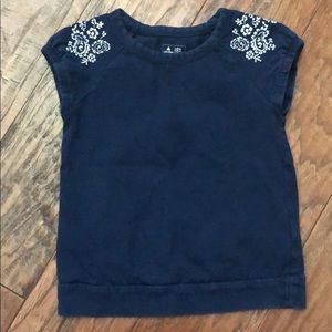 BabyGap size 2 navy tee
